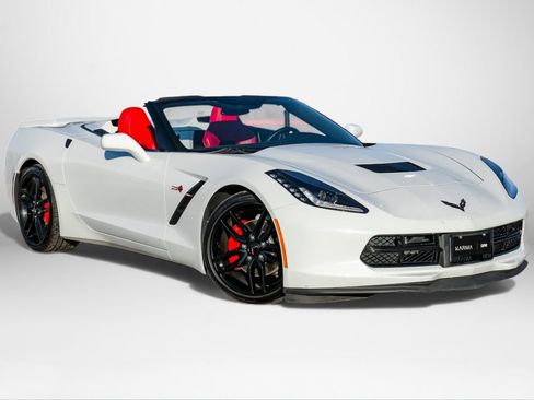 Used 2016 Chevrolet Corvette Stingray Convertible w/ 2LT Preferred Equipment Group image 4