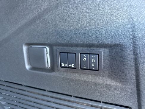 New 2026 Chevrolet Tahoe Premier image 12