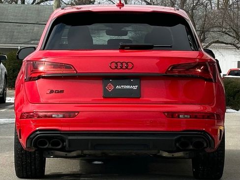 Used 2024 Audi SQ5 Prestige image 10