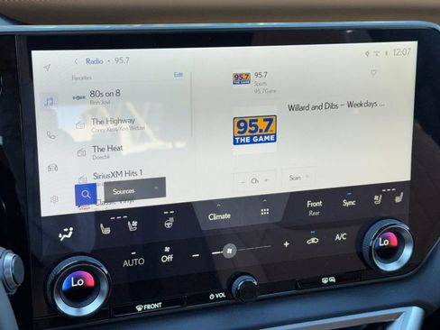 New 2026 Lexus RX 450h AWD image 18