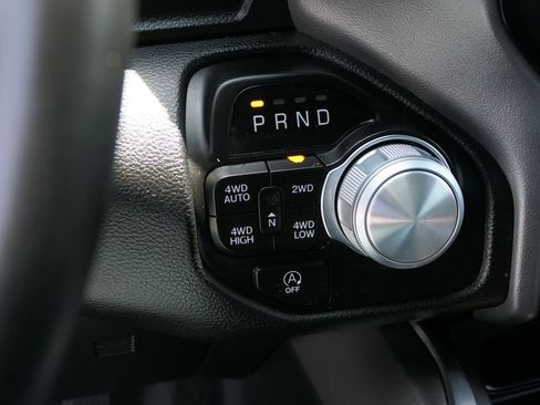 Used 2024 RAM 1500 Laramie AWD/4WD image 19