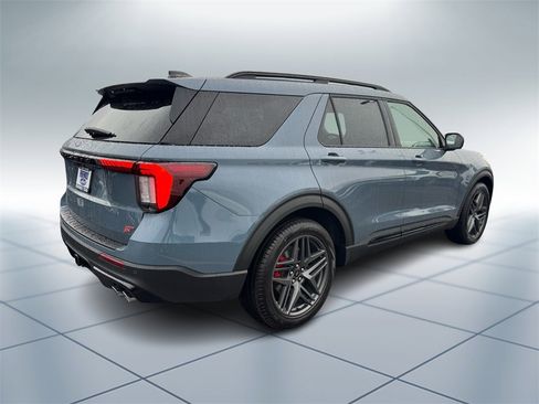 New 2026 Ford Explorer ST w/ Sun And Sound Package image 4