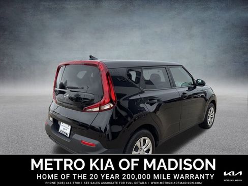 Used 2021 Kia Soul LX image 6