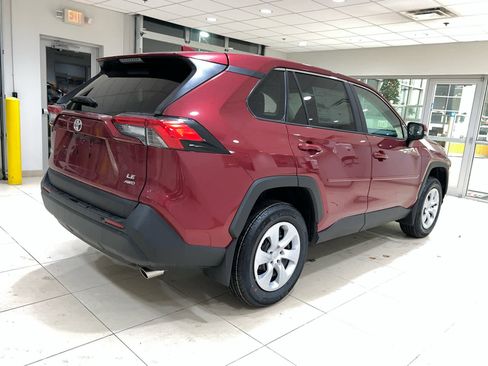 New 2025 Toyota RAV4 LE image 5