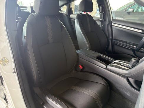 Used 2020 Honda Civic Sport image 28