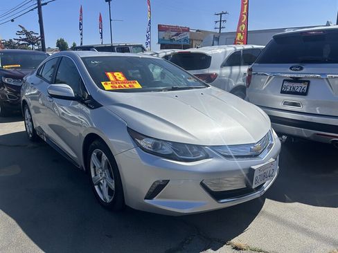 Used 2018 Chevrolet Volt LT image 26
