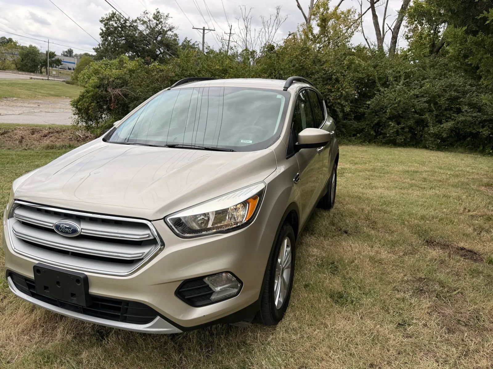 Used 2018 Ford Escape SE AWD/4WD image 2