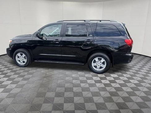 Used 2012 Toyota Sequoia SR5 AWD/4WD image 18