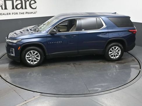 Used 2022 Chevrolet Traverse LS FWD image 60