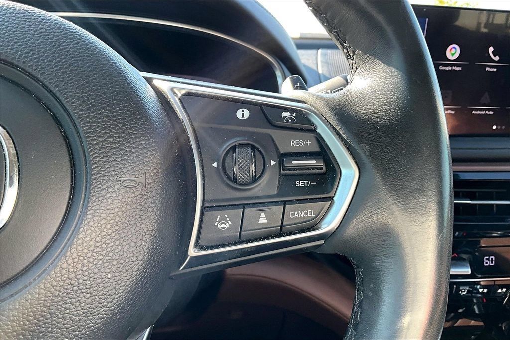 Used 2025 Acura MDX w/ Technology Package FWD image 24