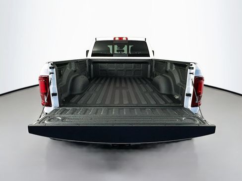 New 2026 RAM 3500 Big Horn AWD/4WD image 16