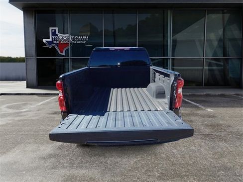 Used 2024 Chevrolet Silverado 1500 LT image 5