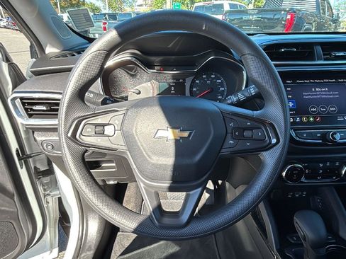 Certified 2023 Chevrolet TrailBlazer LT w/ Convenience Package image 16