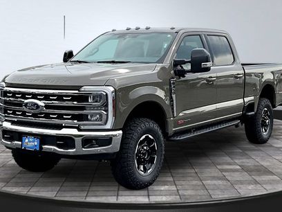 New 2026 Ford F350 Lariat w/ Tremor Off-Road Package