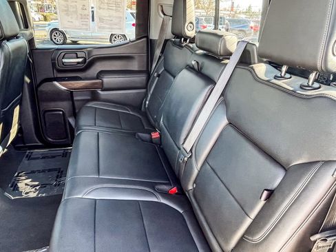 Used 2020 GMC Sierra 1500 SLT w/ SLT Premium Plus Package image 46