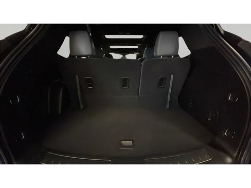 Used 2024 Buick Enclave Essence w/ Experience Buick Package AWD/4WD image 18