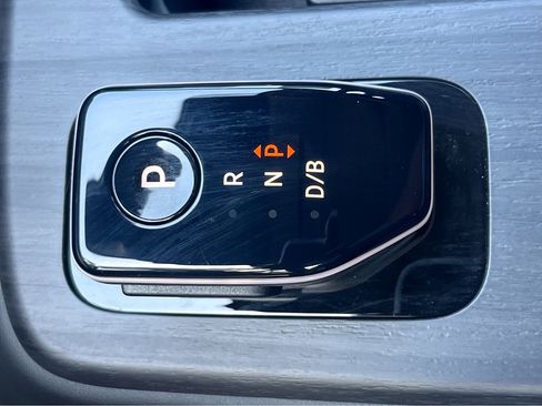 New 2023 Nissan Ariya EVOLVE+ image 40