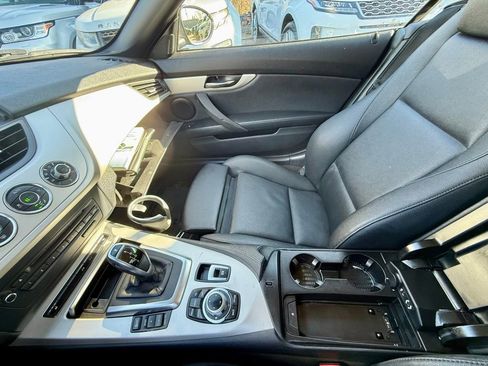 Used 2015 BMW Z4 sDrive28i RWD image 16