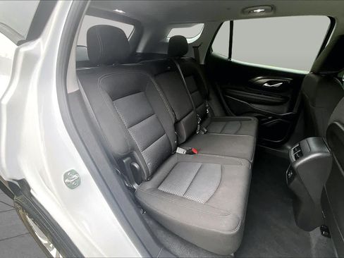Used 2024 GMC Terrain SLE AWD/4WD image 20