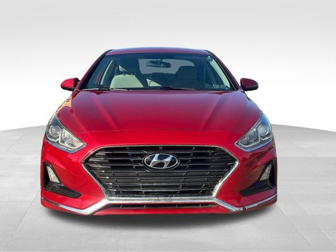 Used 2018 Hyundai Sonata SE FWD image 2