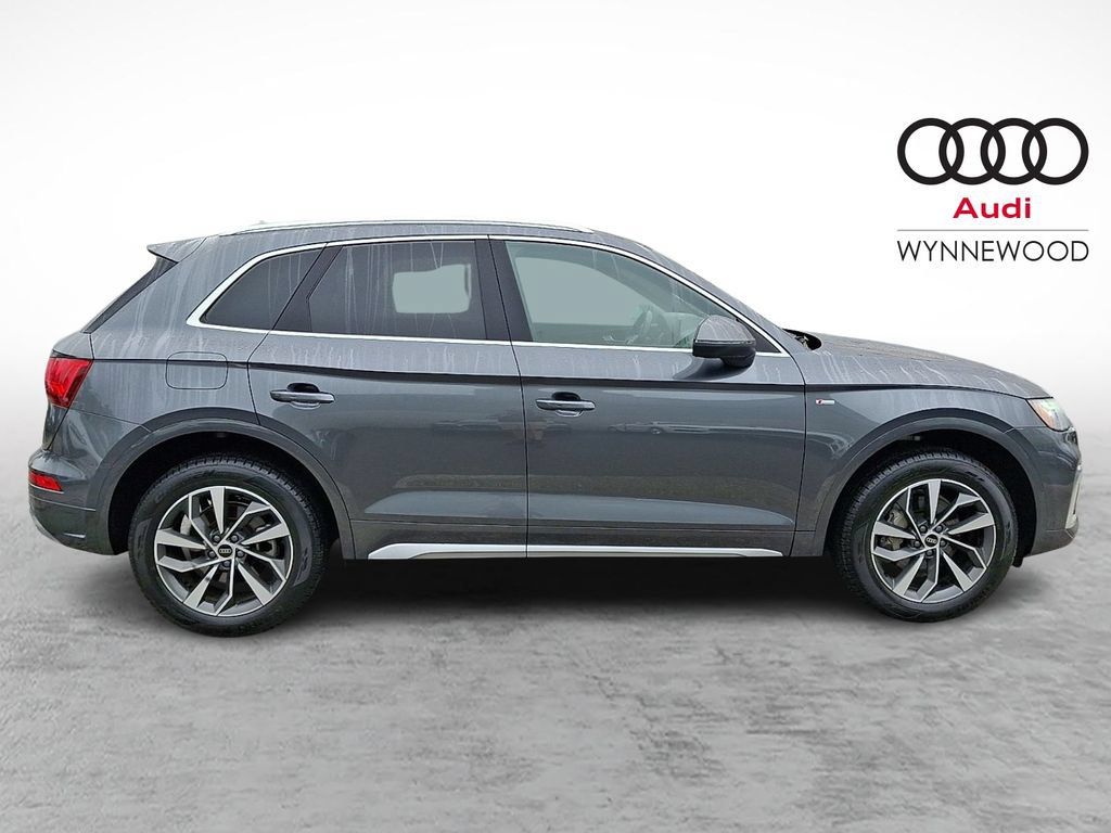 Used 2024 Audi Q5 2.0T Premium w/ Convenience Package AWD/4WD image 7