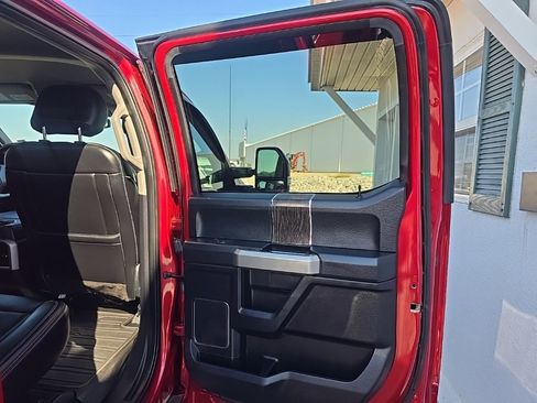 Used 2021 Ford F250 Lariat w/ FX4 Off-Road Package image 18