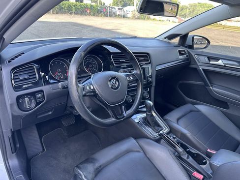 Used 2015 Volkswagen Golf S FWD image 14