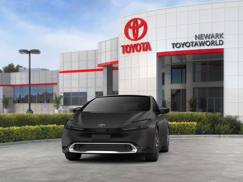 New 2026 Toyota Prius XLE FWD image 3