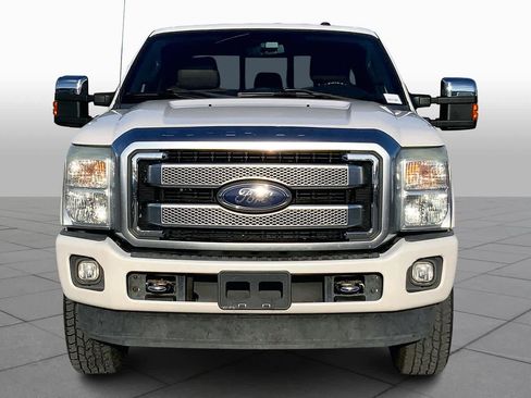 Used 2015 Ford F250 Platinum image 3