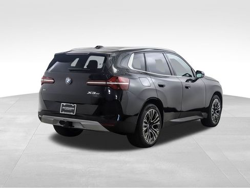 Used 2025 BMW X3 xDrive30i w/ Premium Package image 6