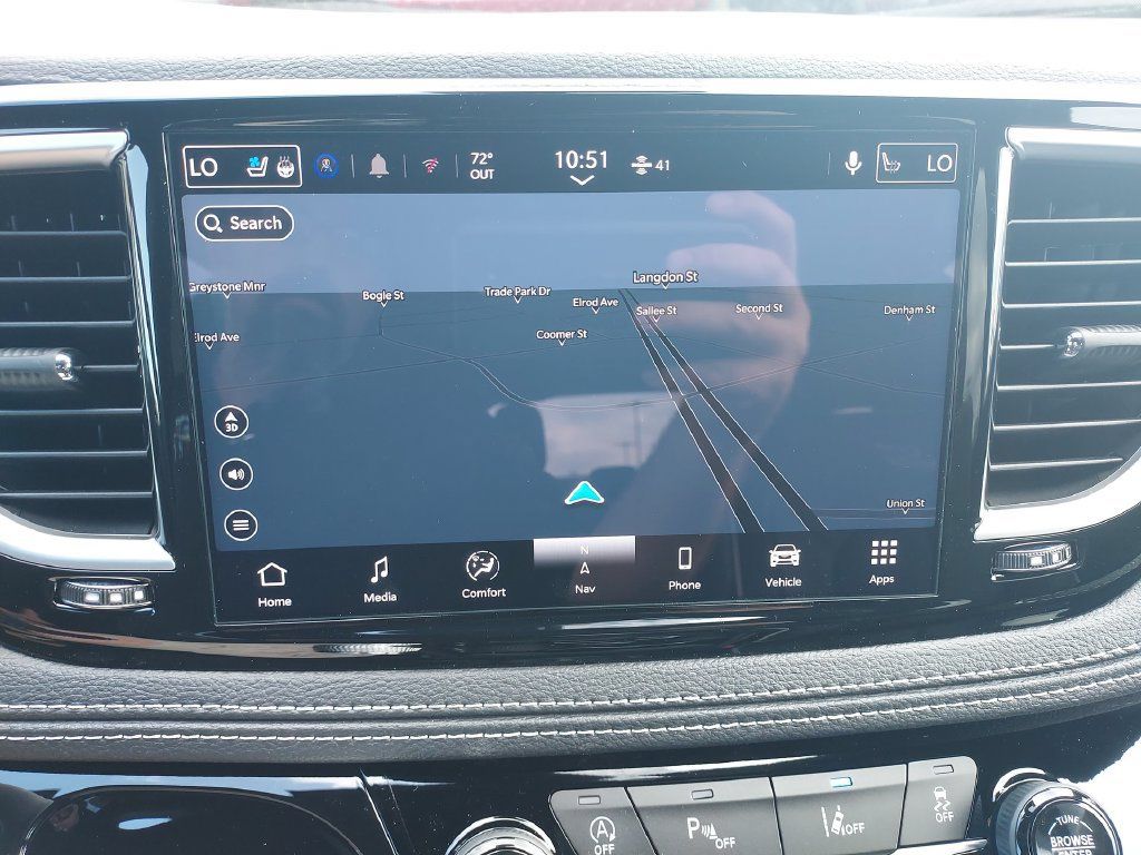 New 2026 Chrysler Pacifica Limited w/ S Appearance Package FWD image 24