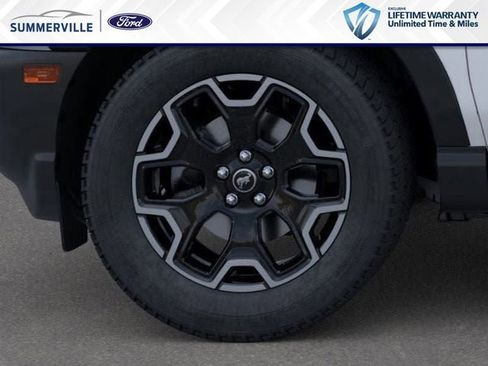 New 2025 Ford Bronco Sport Outer Banks AWD/4WD image 25