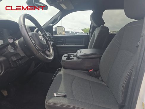 Used 2022 RAM 2500 Tradesman AWD/4WD image 3