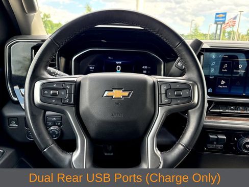 Used 2025 Chevrolet Silverado 1500 LT RWD image 12