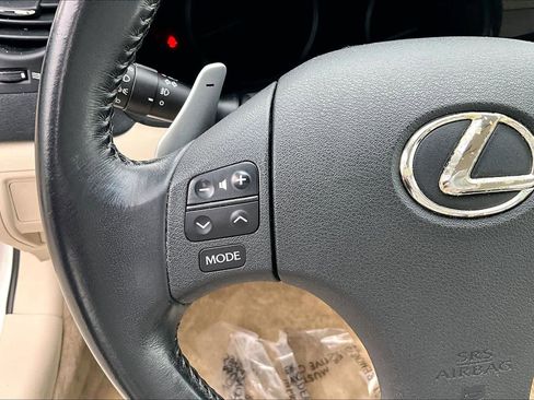 Used 2010 Lexus IS 250C image 21