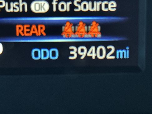 Used 2023 Toyota Tundra Limited image 35