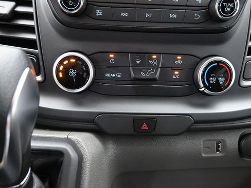 New 2025 Ford Transit 250 Low Roof AWD image 28