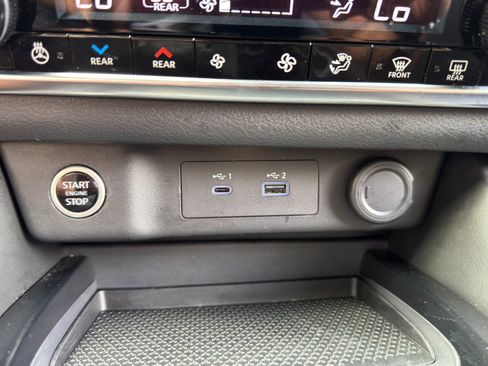 Used 2021 Nissan Rogue SL FWD image 27