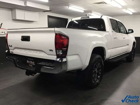 Used 2021 Toyota Tacoma SR5 image 10