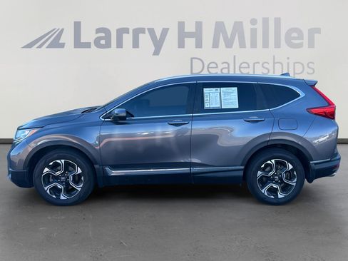 Used 2018 Honda CR-V Touring image 3