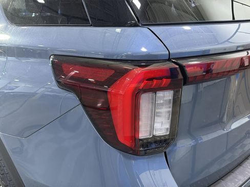 New 2026 Ford Explorer Tremor w/ Tremor Ultimate Package AWD/4WD image 18