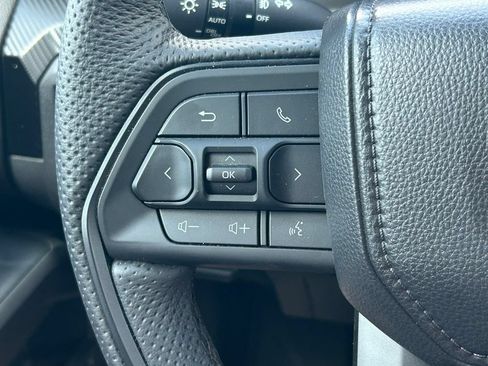 Used 2025 Toyota Tacoma TRD Pro AWD/4WD image 40