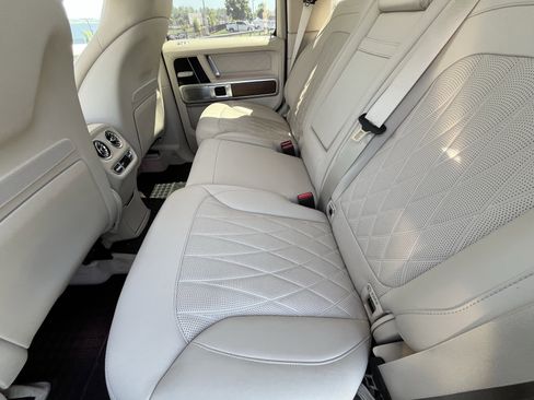 Used 2023 Mercedes-Benz G 550 image 31