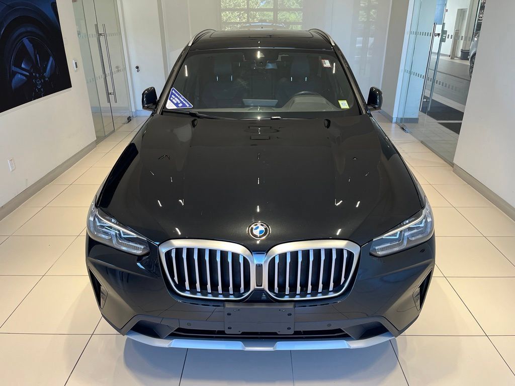 Used 2022 BMW X3 xDrive30i w/ Convenience Package w/ZPA AWD/4WD image 13