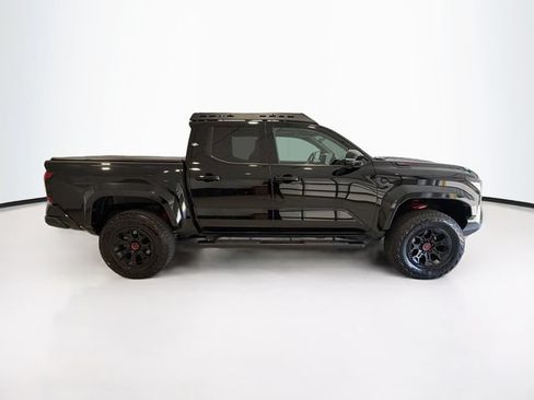 Certified 2025 Toyota Tacoma TRD Pro AWD/4WD image 7