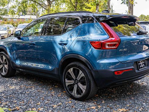 Used 2023 Volvo XC40 Recharge Plus w/ Protection Package Premier image 4