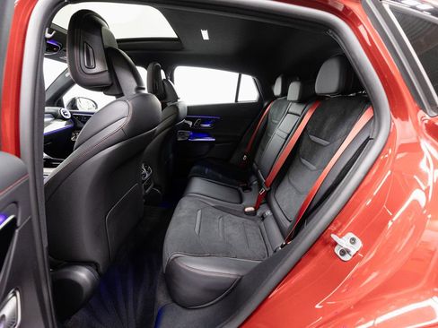 Used 2025 Mercedes-Benz GLC 43 AMG 4MATIC Coupe image 27