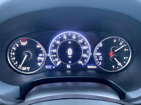 Used 2024 Buick Enclave Premium image 20