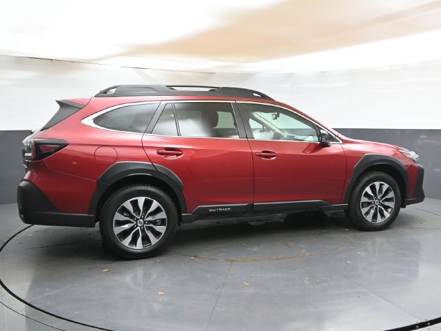 Used 2024 Subaru Outback Limited AWD/4WD image 6