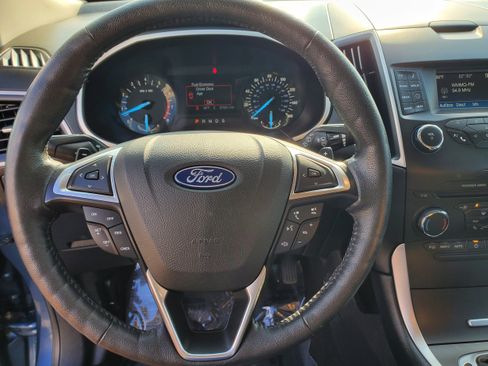 Used 2018 Ford Edge SEL FWD image 15